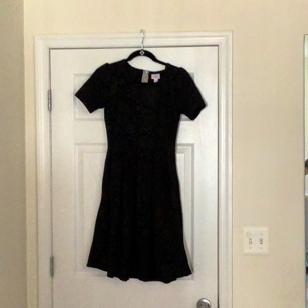 Black small lularoe dessert